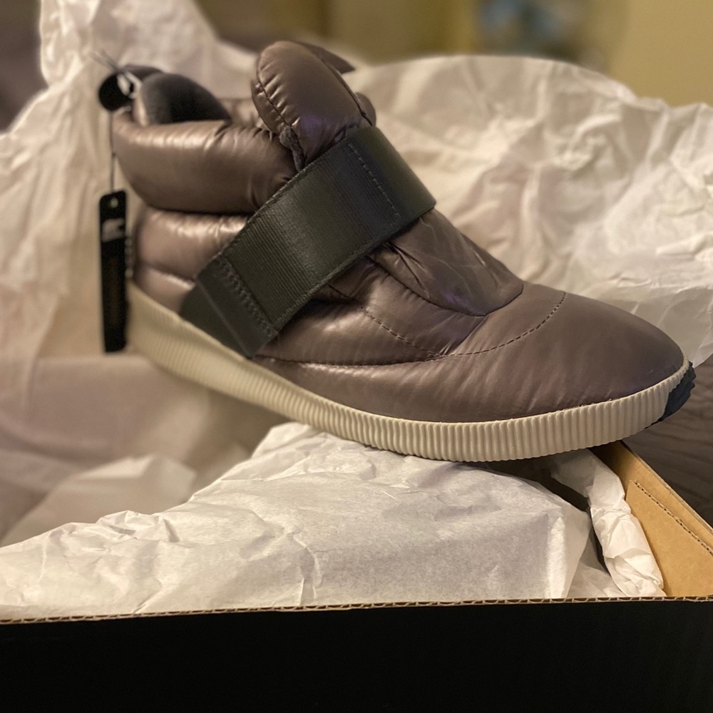 Sorel Women's Out N About Puffy Strap🔥